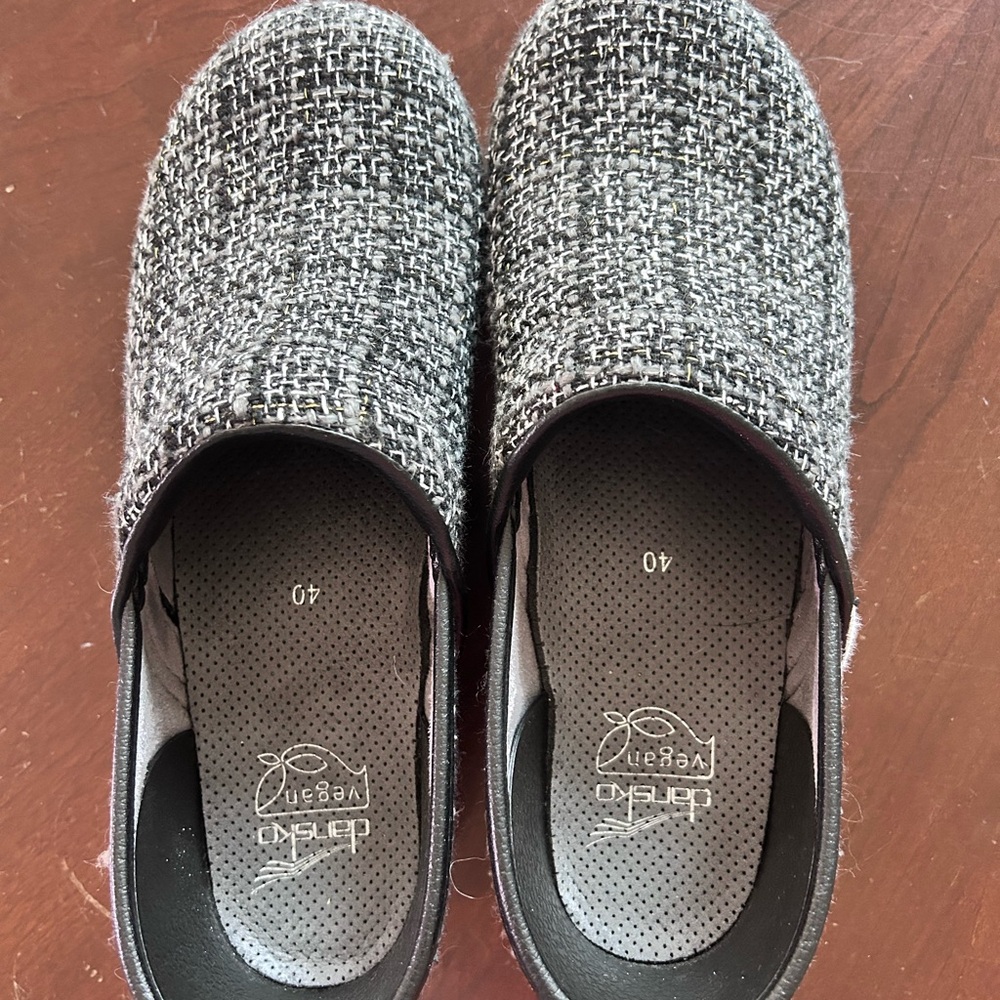 Vegan Dansko Clogs, black/white/silver, size 40